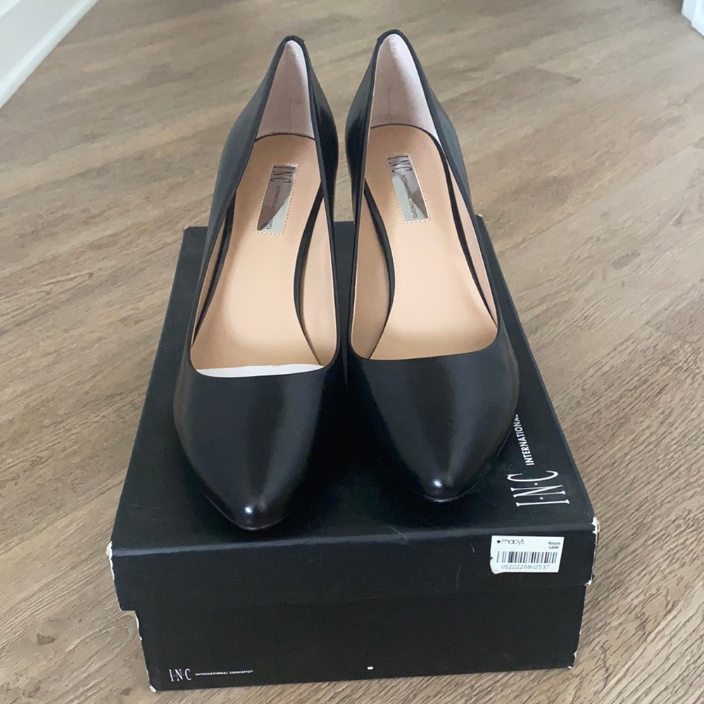 Black heels